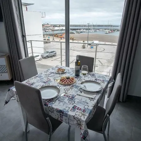 White House Ii * プライア・ダ・ヴィクトーリア