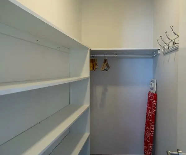 아파트 White House Ii