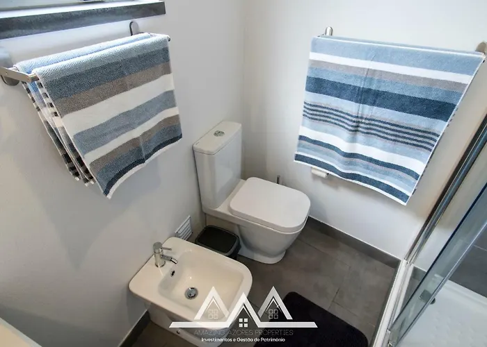 White House Ii 아파트