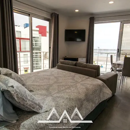 White House Ii Apartment